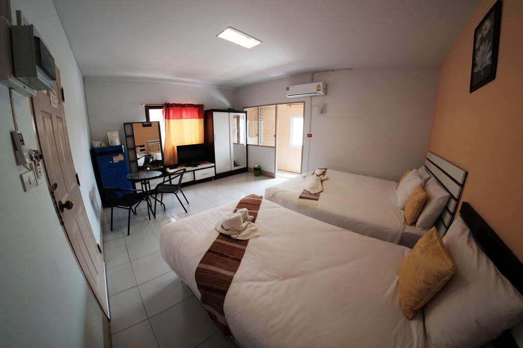 Rapeepong Hotel Nan Buitenkant foto