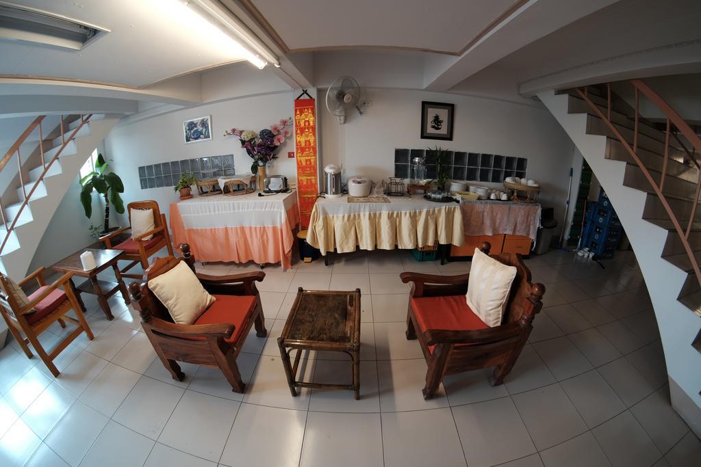 Rapeepong Hotel Nan Buitenkant foto