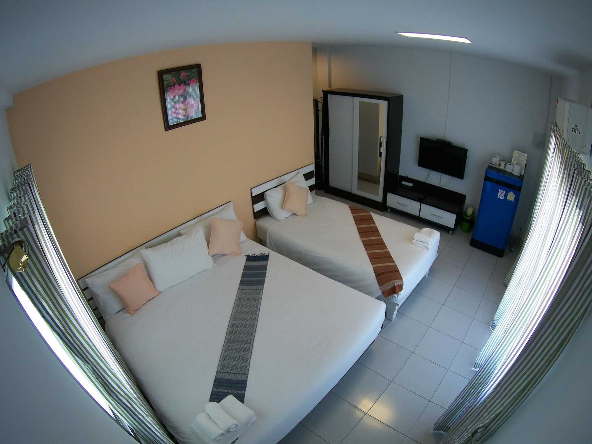Rapeepong Hotel Nan Buitenkant foto